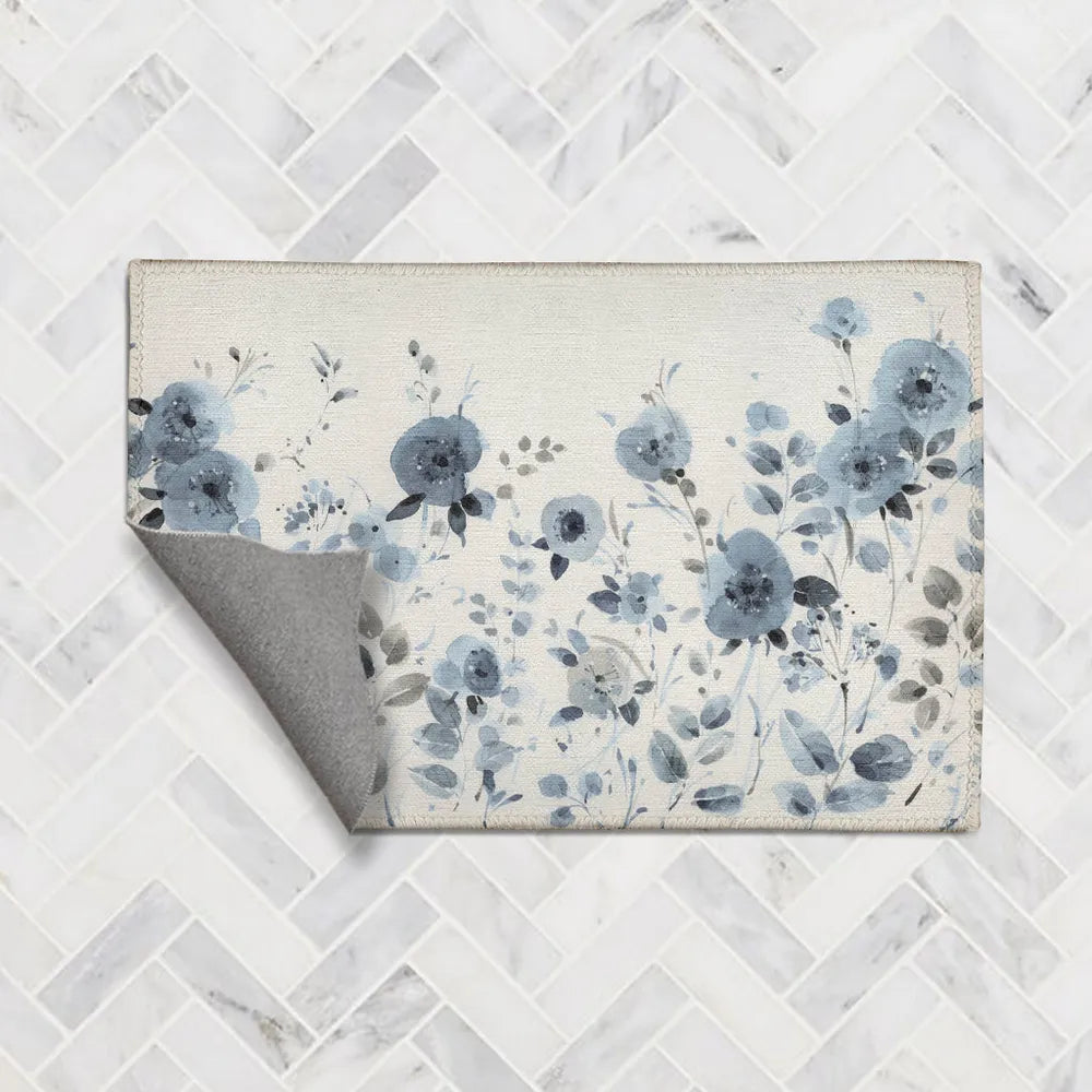 Dancing Flowers Chenille Accent Rug