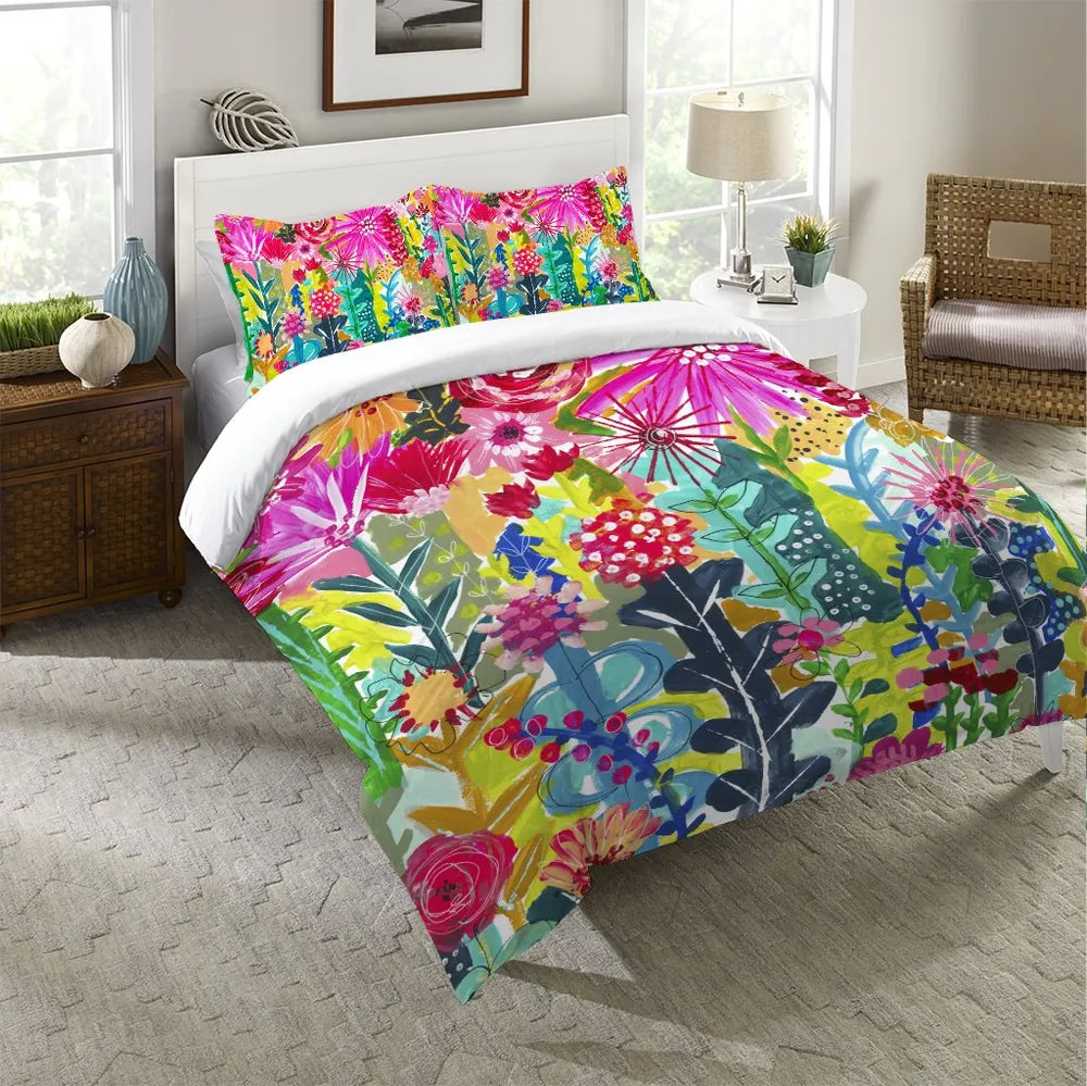 Vivid Floral Cluster Comforter